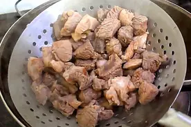 无论炖什么肉，牢记这2句口诀，很多人不懂，难怪肉老汤不鲜图片