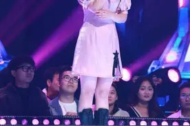 华晨宇碰上新裤子乐队很“上头”，还有山水间隐藏乐队图片