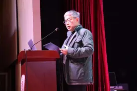 熊孩子、青春期叛逆难题如何解？黄玉峰、万玮等专家大咖共话教育之礼图片