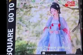 揭秘如何投屏纽约时代广场：只要40美元，还可以“代拍”图片