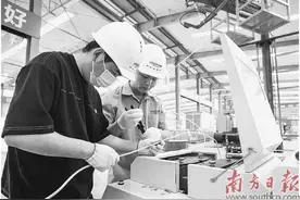 广东“工业大县”挺起发展脊梁图片