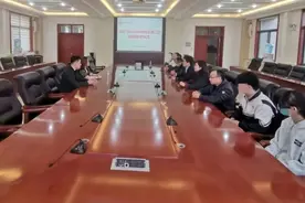 淄博六中校友高江娜持续捐资助力高三5名优秀学子图片