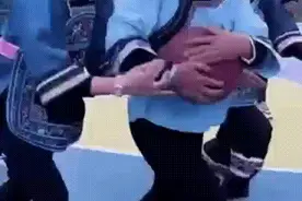 火遍全网！贵州嬢嬢“村BA”超乎你想象图片