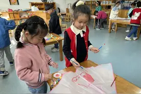赞！武汉这所幼儿园在屋顶给孩子们建风筝乐园图片