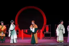 以国粹之美助力中法文化交流互鉴——小剧场京剧《吝啬鬼》首演圆满成功图片