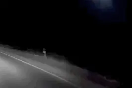 北京夜空划过超亮火流星？专家分析——图片