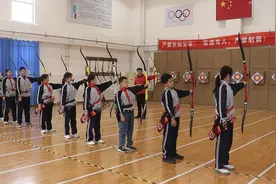 特色体育课进校园 | 德州市乾赵小学：普及射箭运动 弘扬中华体育精神图片