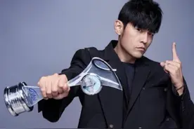 专辑全球销量第一！周杰伦回应：歌曲虽有语言之分，但艺术是没有的图片