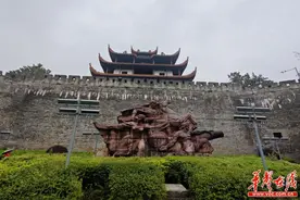 「如何如何」逛长沙|和演员成毅一起逛天心阁!赏古城风光、品历史韵味图片