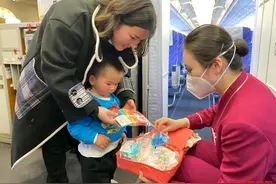 带宝宝乘机不愁了！ 南航推出婴儿出行专属服务图片