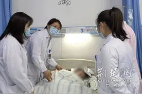 十余支开塞露自行灌肠 准妈妈治便秘险流产图片