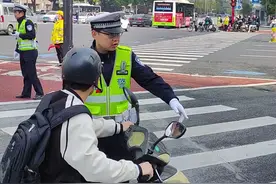 长沙启动交通整治百日攻坚“雷霆行动”，电动车违法，也会被高清监控取证图片