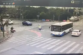 临盆产妇在车上生下宝宝！浦东交警一路疾驰绿波保障送医图片