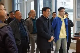 数智化赋能产业升级沙龙｜同花顺：三大板块布局人工智能图片