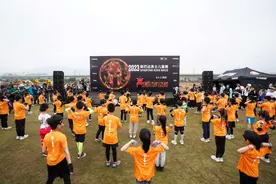 斯巴达勇士儿童赛周末“鹏城”开启，小勇士激情挑战自我图片