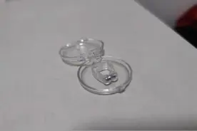 不想打呼噜，“止鼾神器”是智商税还是真神奇？医生这么说→图片