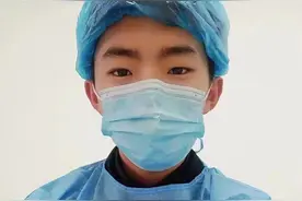 19岁入殓师讲述：因为兴趣从初中开始接触殡葬，实习时工资1800元，给亲人入殓会紧张无措图片