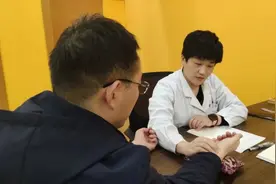 山东这名“网红”中医，出了这样一本书图片