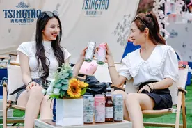 好喝又有颜！迎接樱花季的仪式感，还得看青岛白啤图片