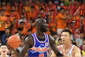 CBA季后赛对阵出炉！粤深直接晋级八强，广州将战山东图片