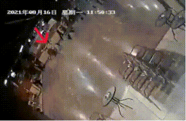 老人学国标舞摔倒骨折，起诉老师学员索赔28万元被法院驳回图片