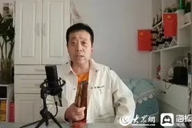 温馨巴士驾驶员的“双面人生”  是驾驶员也是“说书达人”图片