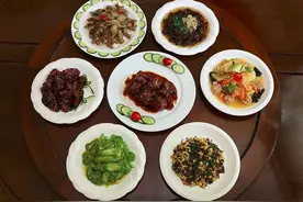 春暖花开尝鲜去，本帮菜肴“米道嗲”图片