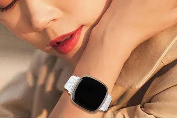 �̵�Ŀǰ�ڱ��Ϻõ������ֱ�������Apple Watch�������⼸�
