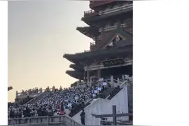 滕王阁前“全军复诵”！这群中学生火出圈了图片