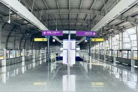 揭秘！列车哪侧开门原来和站台形式有关图片