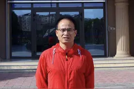 广东好人张国防：用心谱写民族团结赞歌 用实际行动弘扬“雷锋精神”图片