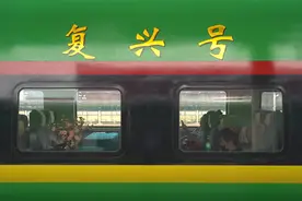 乘坐中老铁路去老挝，最全通关攻略在这里！图片