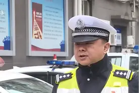 四川绵阳警方截获挂假车牌车辆 男子自称身份特殊图片