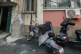 触目惊心！还得发生多少起血泪悲剧，才能管住电动自行车的电池乱象？图片