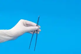 智齿该拔掉还是保留？医生建议：女性在这种情况下一定要拔掉图片