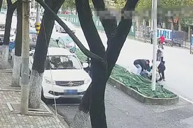 老人摔倒扶不扶？这群孩子们坚定地给出了答案！图片