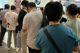 新加坡赴华15天免签未恢复，中国签证中心人爆满！APEC商务旅行卡了解一下图片