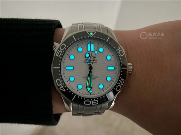 ѡ������Ϊ�����е�һö��е�����Ҹе�������