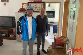 长沙润泽园社区：外卖小哥联户困难群体图片