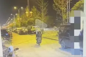 摩托车店主高调炫技？交警：你成功引起了我的注意图片