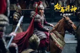 成龙受过的伤，就是“龙虎武师”精神最好的诠释！图片