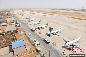 “观天问风”的航空气象员：在大气千变万化中科技炼“精”图片