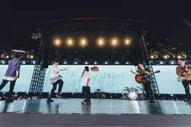 四年未相见，五月天演唱会赴约香港歌迷感动满满图片