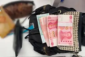 不到半个月他们捡到超50万元现金 铁路部门：坐火车丢东西可以这样找回图片