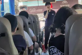 加油，旅游人｜旅行社部门负责人：一周带几个团是常态图片