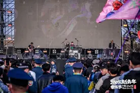 新青年·“泗”意狂欢⑧：梅卡德尔用炽热的激情呼唤自由与真实图片
