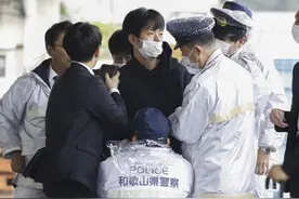 日警方：行凶者距离岸田只有10米，其背包里还有一把刀图片