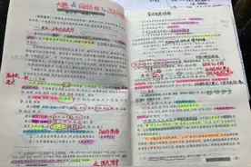 考研成功她却失声痛哭，只因父母双亡无人分享……后续来了！图片