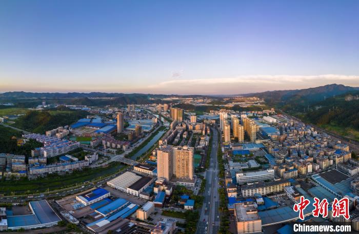 十堰新能源汽车对居民生活的影响_十堰新能源汽车产业发展历程_十堰二手车广气丰田百姓网