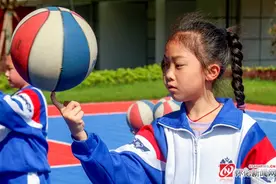 图说怀化｜孩子们在玩转花样篮球图片